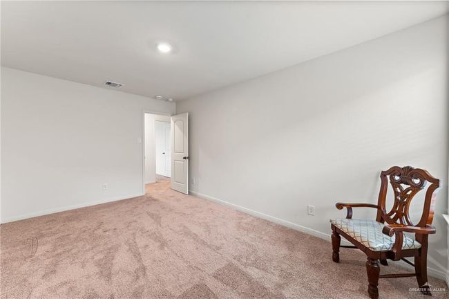 Unfurnished room with light carpet and baseboards | Image 29