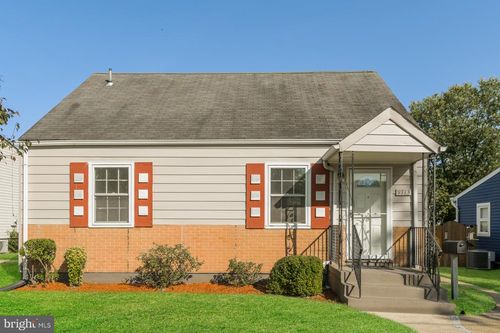 9713 52nd Ave, COLLEGE PARK, MD, 20740-1503 | Card Image