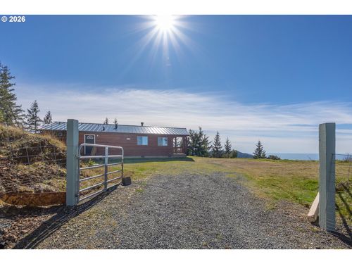 95300 Grassy Knob Rd, Sixes, OR, 97476-8519 | Card Image