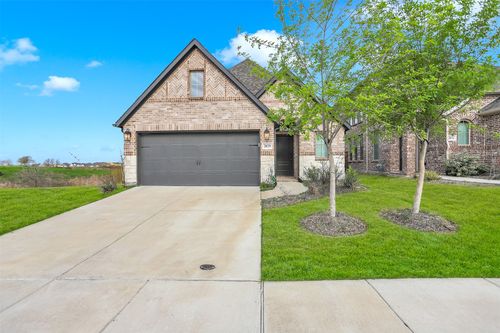 2029 Bally Oak Ln, Forney, TX, 75126-3692 | Card Image