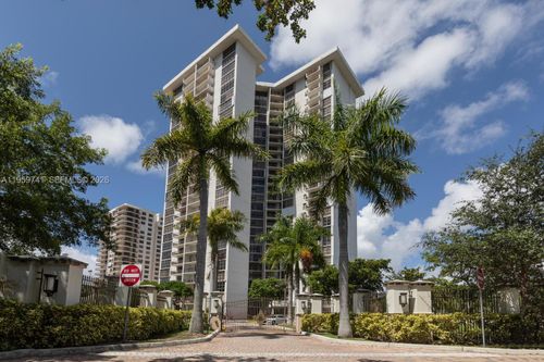 apt-2505-18181 Ne 31st Ct, Aventura, FL, 33160-2679 | Card Image