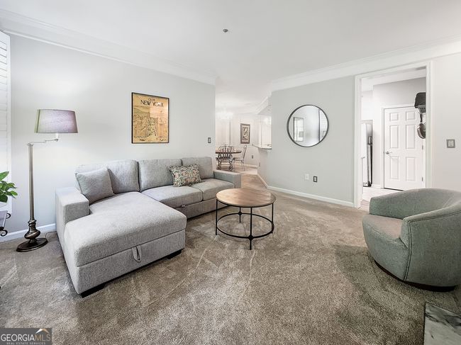 423 - 423 Pembrooke Cir, Condo with 2 bedrooms, 2 bathrooms and null parking in Milton GA | Image 5