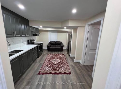 92 Robert Parkinson Dr, Brampton, ON, L7A0Z3 | Card Image