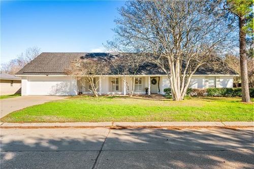 405 Windermer Boulevard, Alexandria, LA, 71303 | Card Image