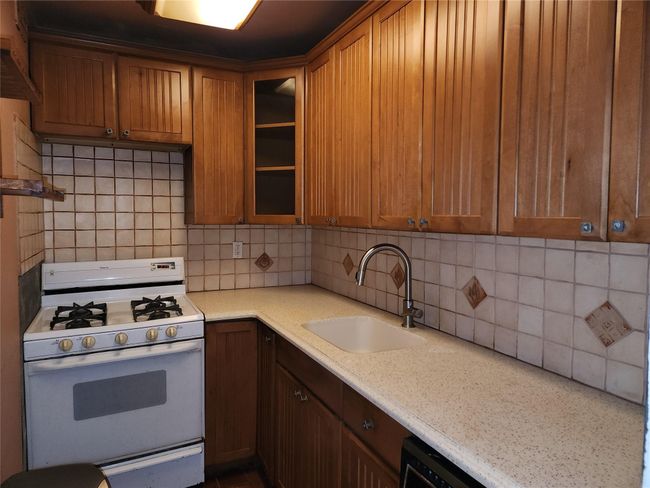 Kitchen | Image 4
