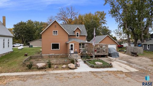 611 Fell St Street, Larchwood, IA, 51241 | Card Image