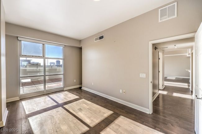 UNIT-810 - 150 Las Vegas Blvd N, Condo with 2 bedrooms, 2 bathrooms and null parking in Las Vegas NV | Image 15