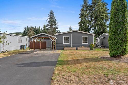 897 Garfield Ave E, Tenino, WA, 98589-9465 | Card Image