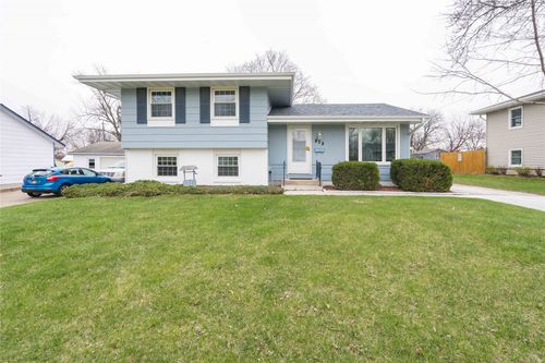 213 Ne Crestmoor Pl, Ankeny, IA, 50021-1923 | Card Image