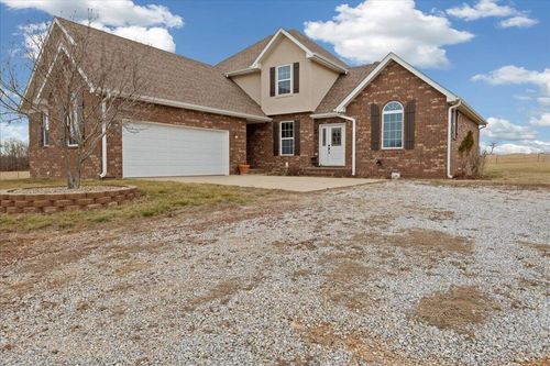 18252 Lawrence 2187, Aurora, MO, 65605-7382 | Card Image