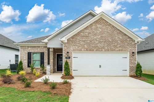 5512 Blue Jay Cir, Bessemer, AL, 35022-4788 | Card Image