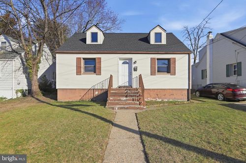 110 5th St, BROOKLAWN, NJ, 08030-2632 | Card Image
