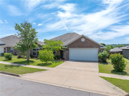 353 Copsey Dr, Van Buren, AR, 72956-7817 | Card Image
