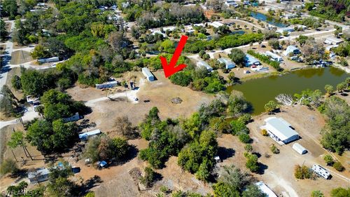 7711 Suncoast Dr, NORTH FORT MYERS, FL, 33917-1907 | Card Image