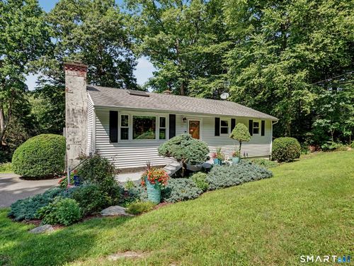 144 Park Rd, Oxford, CT, 06478-6125 | Card Image