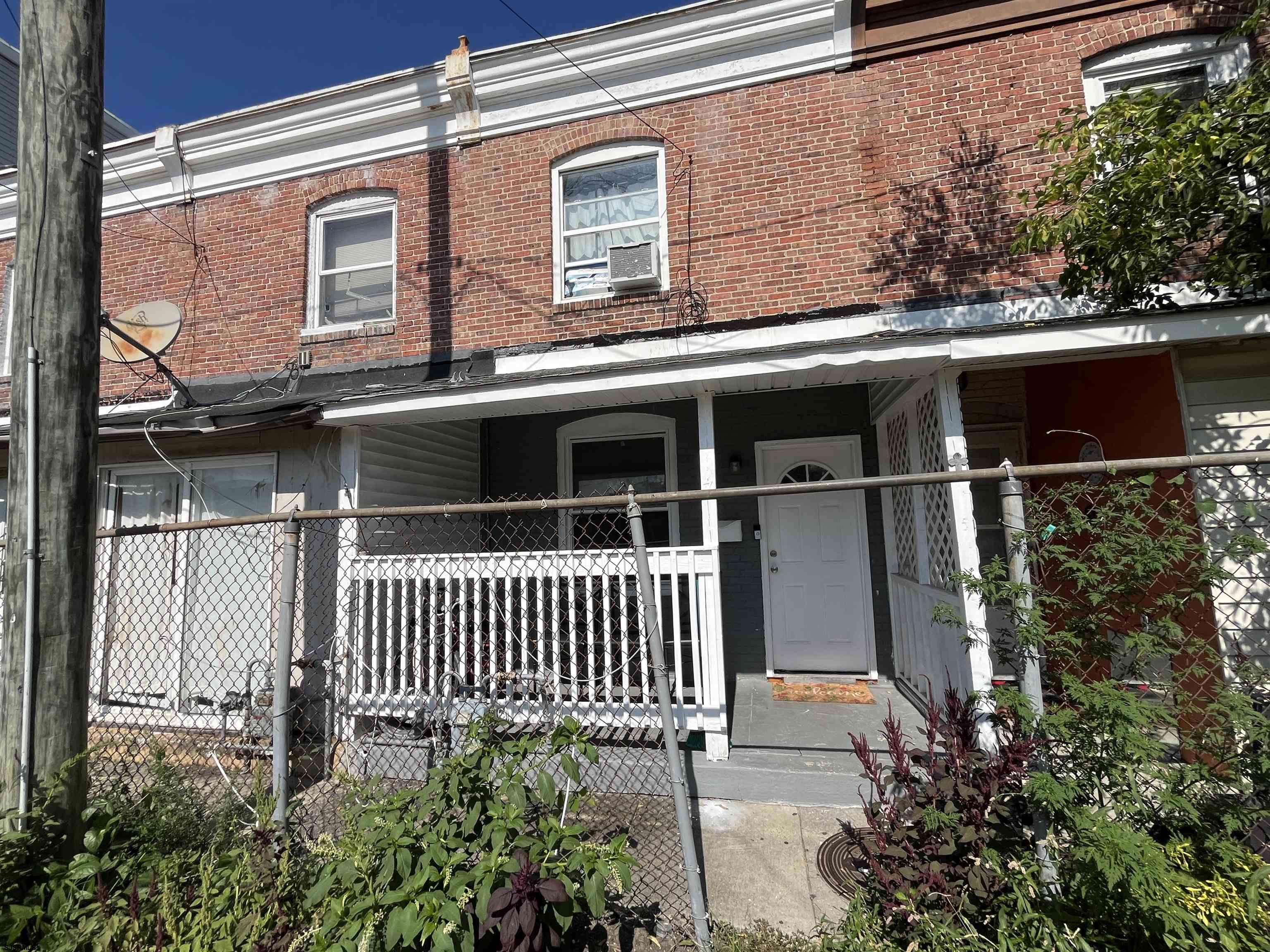 Fairmount Ter, Atlantic City, NJ 08401