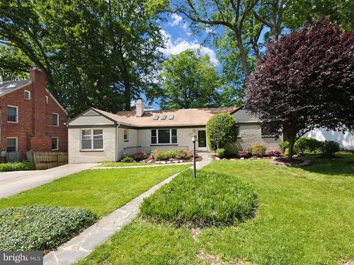 2629 Colston Dr, CHEVY CHASE, MD, 20815-3035 | Card Image