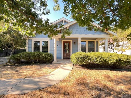 403 W Oak St, Decatur, TX, 76234-1355 | Card Image