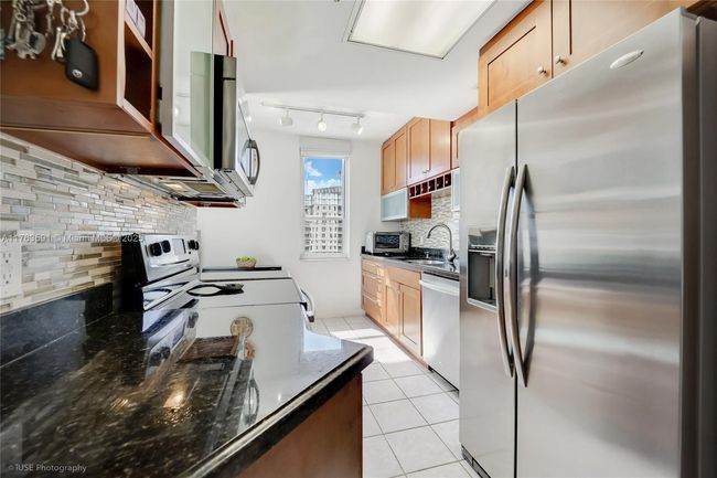 APT-1510 - 701 Brickell Key Blvd, Condo with 2 bedrooms, 3 bathrooms and null parking in Miami FL | Image 5