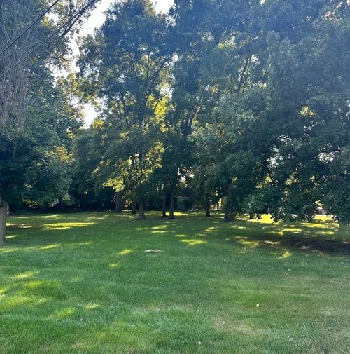 130 Crab Apple Ln, Oak Brook, IL, 60523 | Card Image