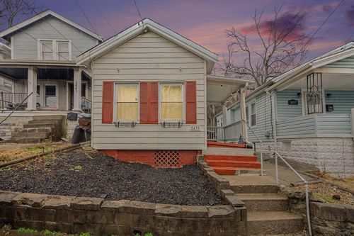 2439 Warren St, Covington, KY, 41014-1649 | Card Image