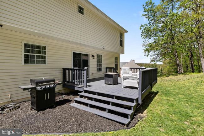 265 Lakeview Dr, House other with 4 bedrooms, 4 bathrooms and null parking in Spring Grove PA | Image 45