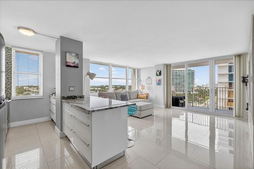1011-111 Briny Ave, Pompano Beach, FL, 33062-5612 | Card Image
