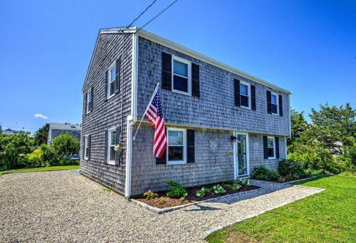 16 Freeman Ave, Sandwich, MA, 02563-1936 | Card Image