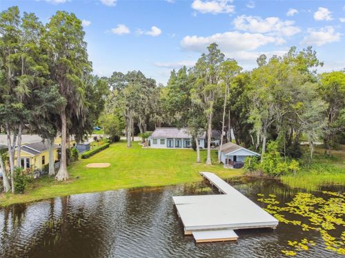 17018 Dennis Rd, LUTZ, FL, 33558-4831 | Card Image