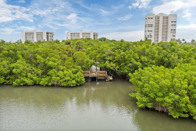 APT-6-2 - 5051 N Highway A1a, Condo with 2 bedrooms, 2 bathrooms and null parking in Hutchinson Island FL | Image 43