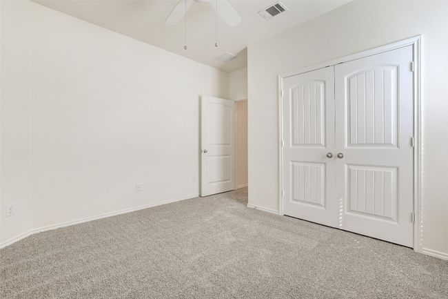 Large closet in the 3rd bedroom | Image 34