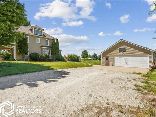 15185 Iowa City Rd, Burlington, IA, 52601-8761 | Card Image