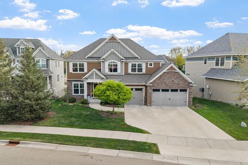 15715 56th Ave N, Plymouth, MN, 55446-2984 | Card Image