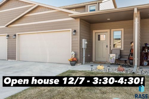 2569 Meadowside Pl, Sioux Falls, SD, 57108 | Card Image