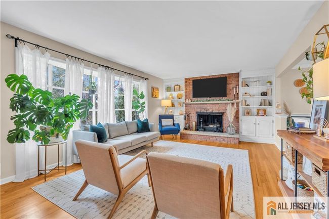 110 Oak Dr, House other with 4 bedrooms, 3 bathrooms and null parking in Middlesex NJ | Image 5
