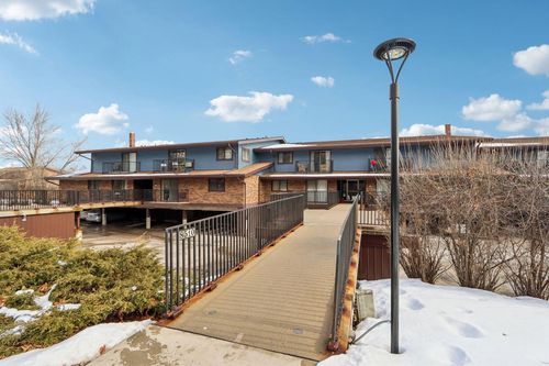 5-8510 W Waterford Avenue, Greenfield, WI, 53228 | Card Image