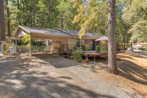 3044 Evergreen Court, Georgetown, CA, 95634 | Card Image