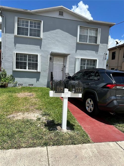 111 Sw 31st Ct, Miami, FL, 33135-1220 | Card Image