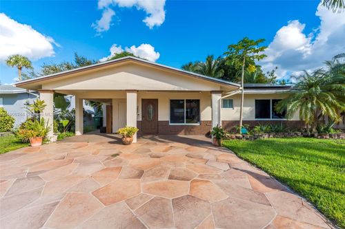 4606 Nw 29th Ter, Tamarac, FL, 33309-3513 | Card Image