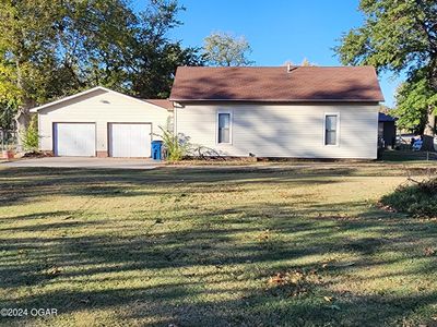 407 Broadway Street, House other with 3 bedrooms, 1 bathrooms and null parking in Lamar MO | Image 1