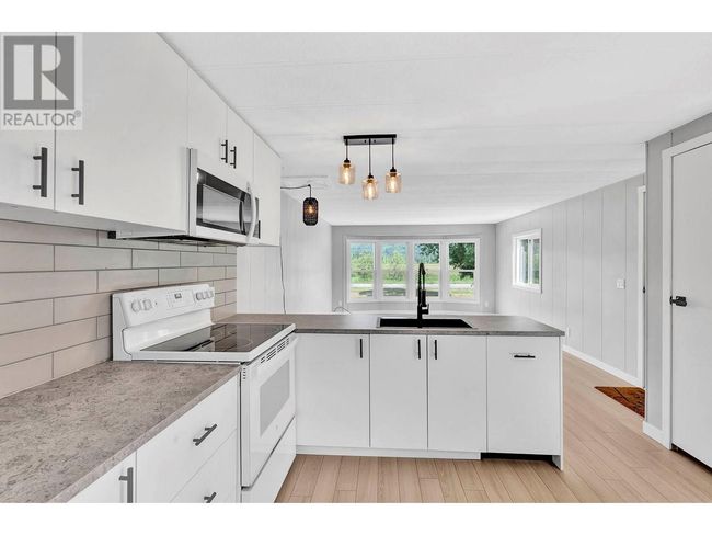 14 - 851 Old North Thompson Highway, House other with 2 bedrooms, 1 bathrooms and 2 parking in Clearwater BC | Image 8