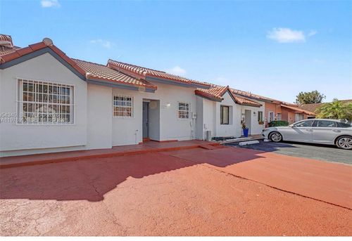 11522 Nw 4th Way, Sweetwater, FL, 33172-4929 | Card Image