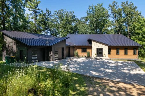 N2816 Wilson Rd, POYNETTE, WI, 53955-9565 | Card Image