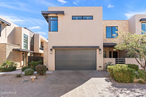 5541 E Stella Ln, Paradise Valley, AZ, 85253-4260 | Card Image