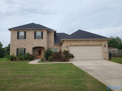 137 Old Eli Rd, Toney, AL, 35773-9284 | Card Image