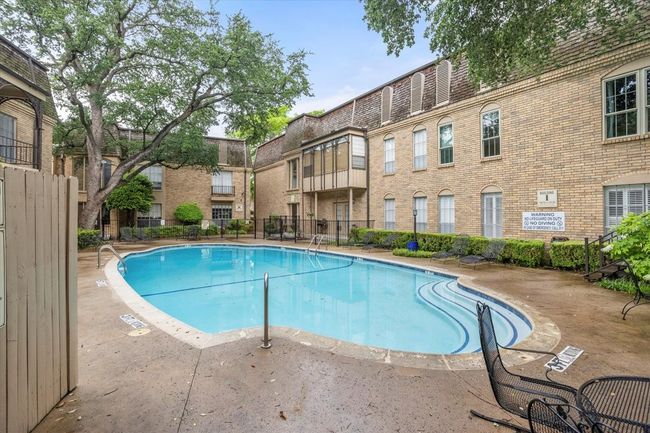 Lovely community pool | Image 19