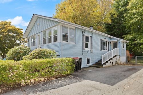 75 Sterling Rd, Brockton, MA, 02302-3354 | Card Image