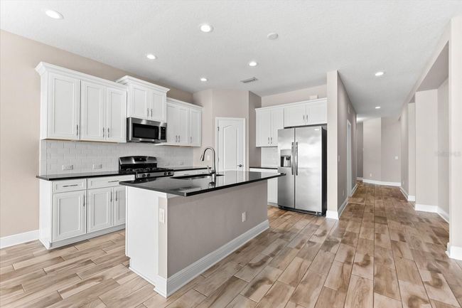 13487 Old Creek Ct, House other with 3 bedrooms, 2 bathrooms and null parking in PARRISH FL | Image 12