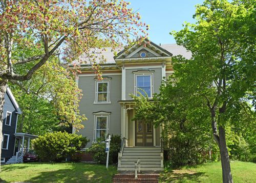 2-147 Pleasant Avenue, Portland, ME, 04103 | Card Image