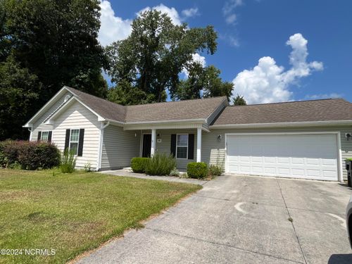 306 Redemption Ct, Jacksonville, NC, 28546-9002 | Card Image
